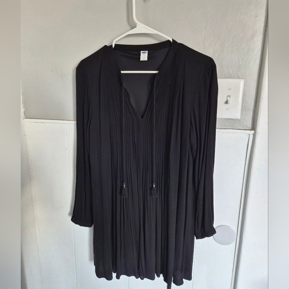 Old Navy Black Long-Sleeve V-Neck Tunic Dress with Tassel Ties Medium